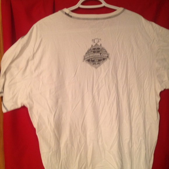 Guelph Storm championship tshirt - Picture 3 of 3